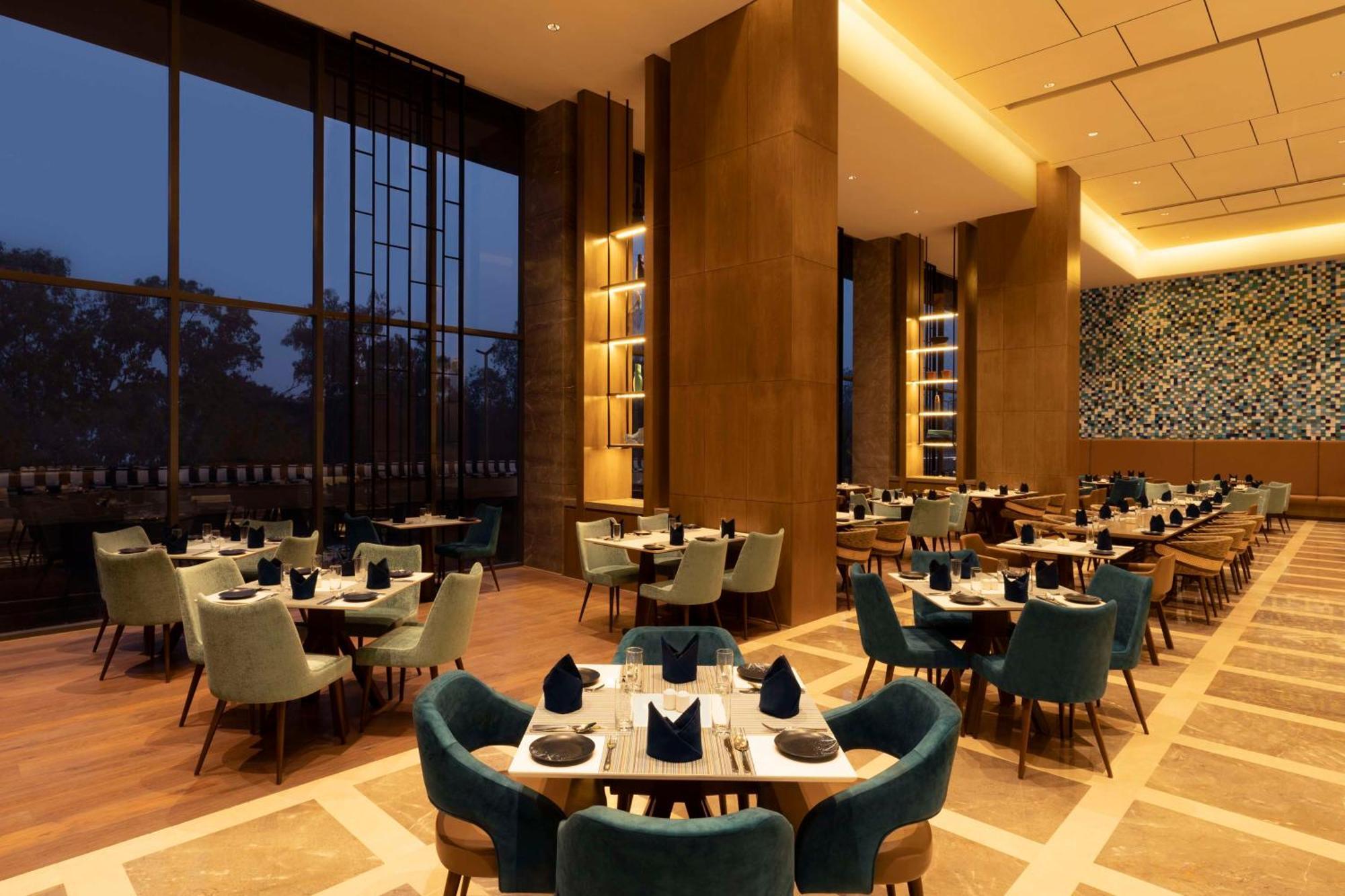 Hyatt Place Bharuch Extérieur photo